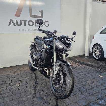 TRIUMPH STREET TRIPLE RS ABS 